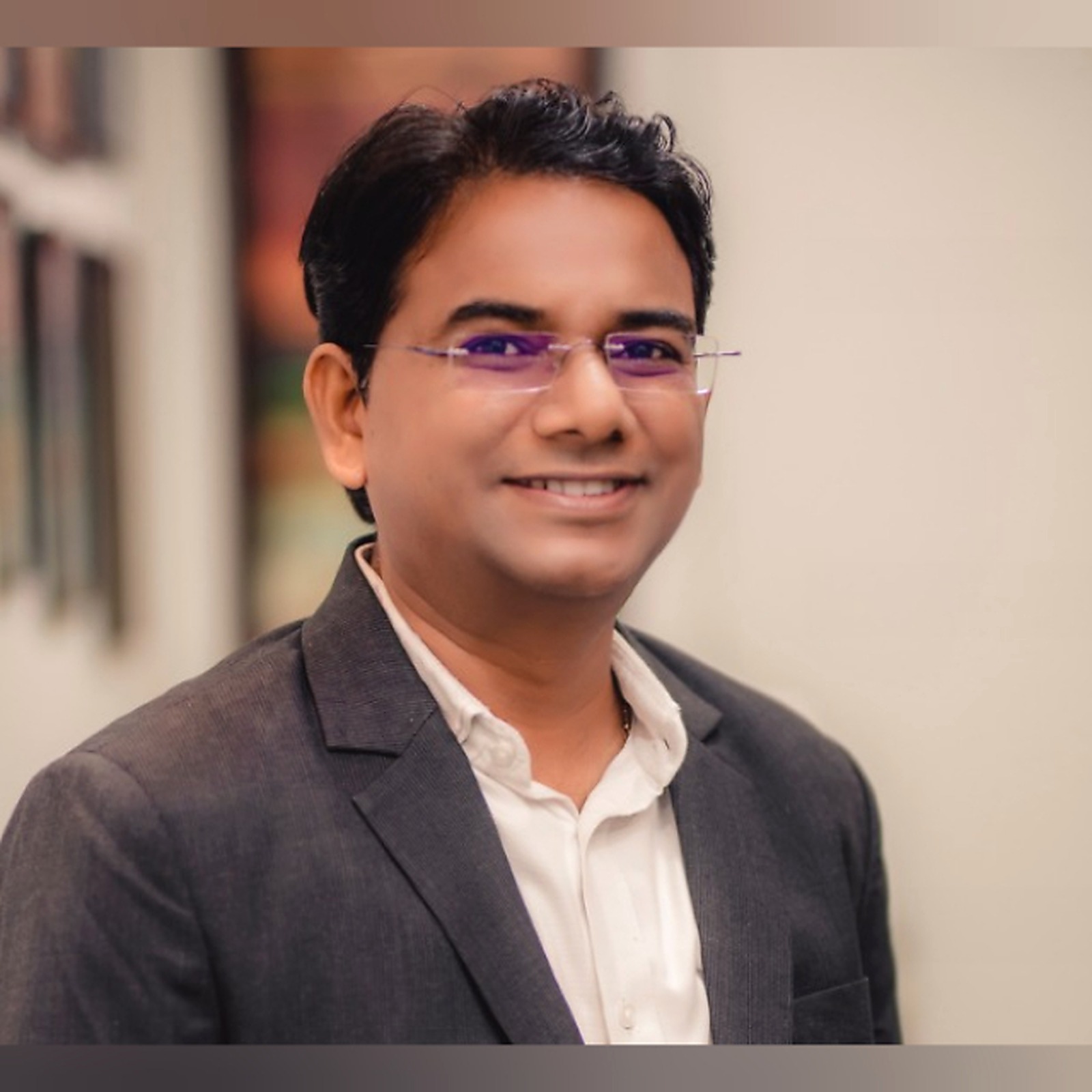Dr. Shailesh Yadav